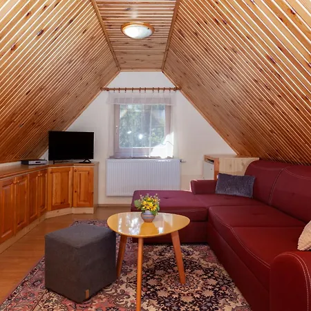 Holiday home Dovolenkovy Dom Javor