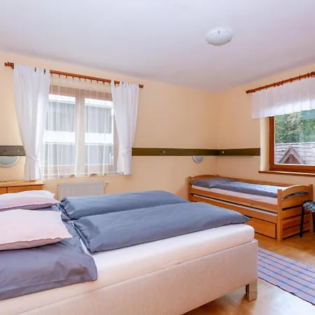 Dovolenkovy Dom Javor *