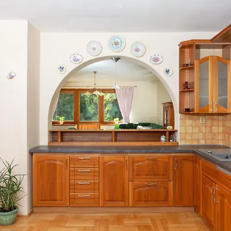 Dovolenkovy Dom Javor Holiday home *