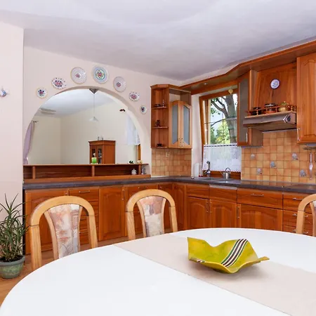 펜션 Dovolenkovy Dom Javor *