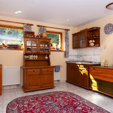 Holiday home Dovolenkovy Dom Javor *