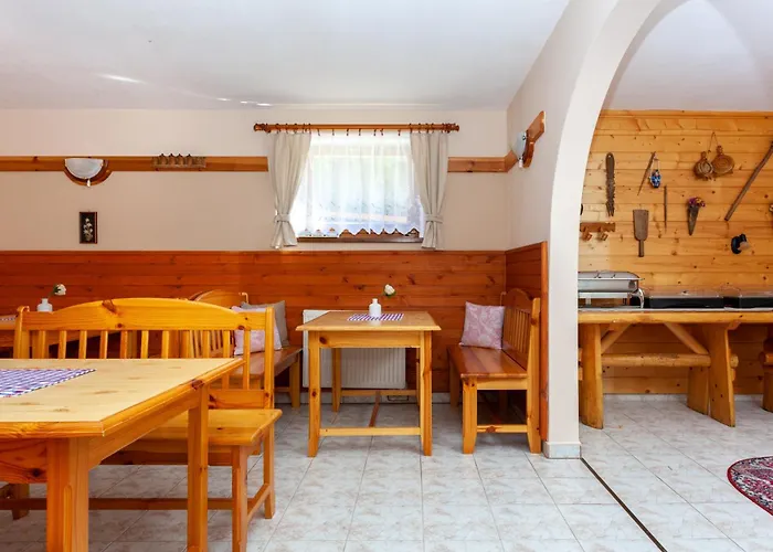 Semesterbostad Dovolenkovy Dom Javor *