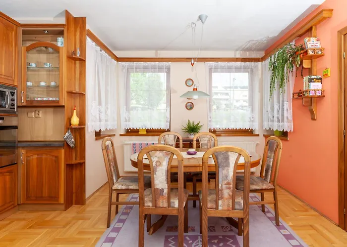 Dovolenkovy Dom Javor Dovolenkový dom *