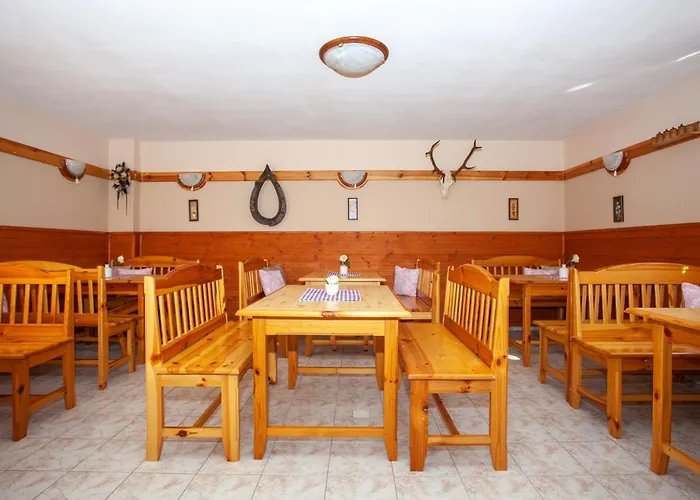 Dovolenkovy Dom Javor Zdiar